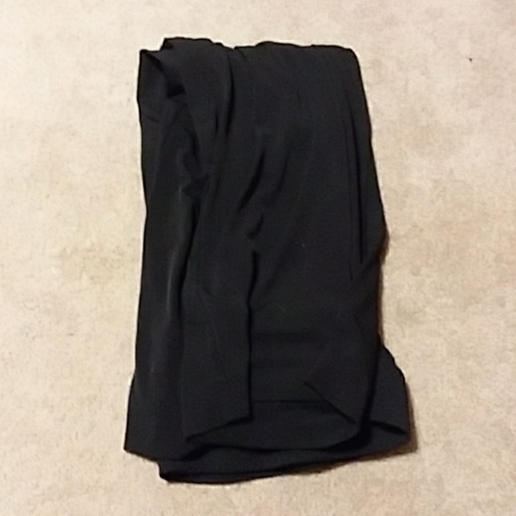 Black yoga pants - Picture 3 of 4